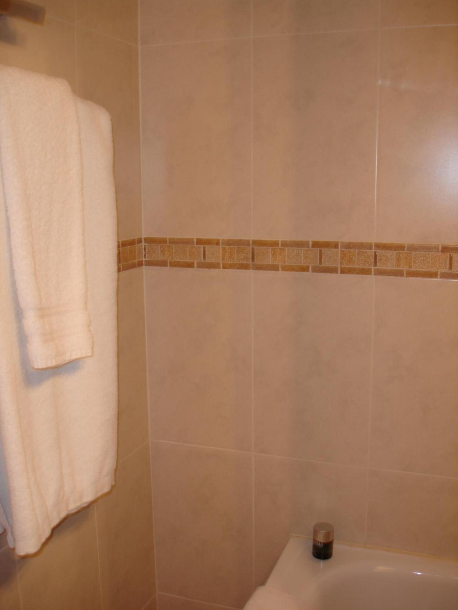 Hostal Puerta Bonita Vista Alegre Madrid Dış mekan fotoğraf