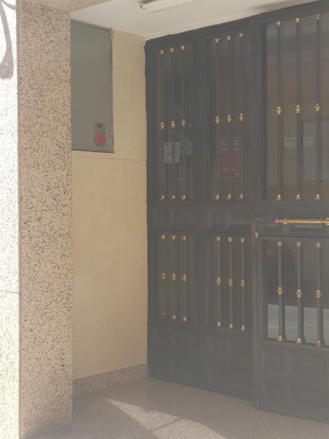 Hostal Puerta Bonita Vista Alegre Madrid Dış mekan fotoğraf