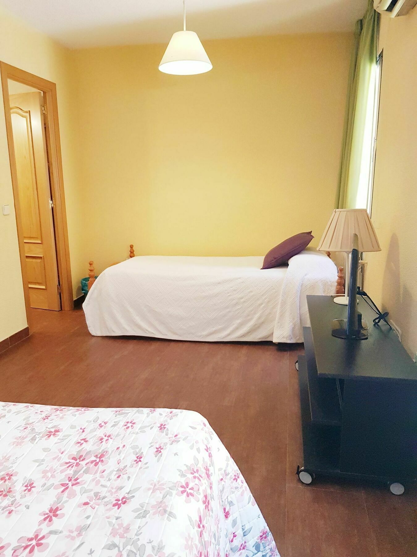 Hostal Puerta Bonita Vista Alegre Madrid Dış mekan fotoğraf